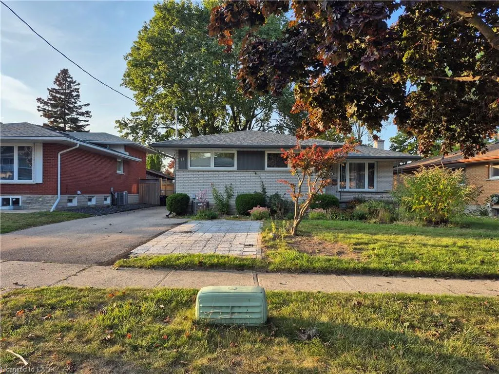 11 Duncairn Avenue, #Lower