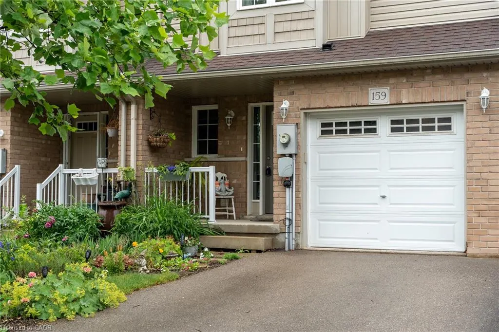 159 Kemp Crescent