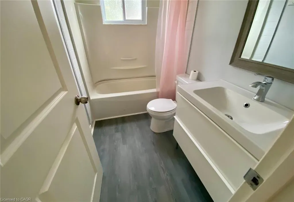 15 Johnson Place, #1