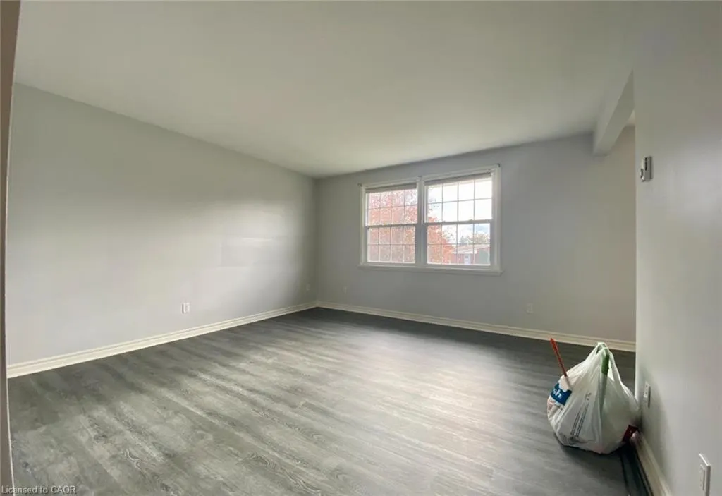15 Johnson Place, #1