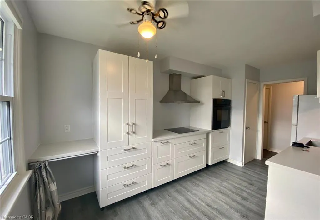 15 Johnson Place, #1