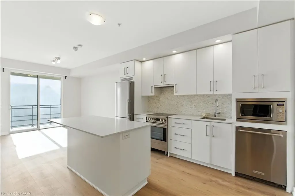 10 Esplanade Lane, #310