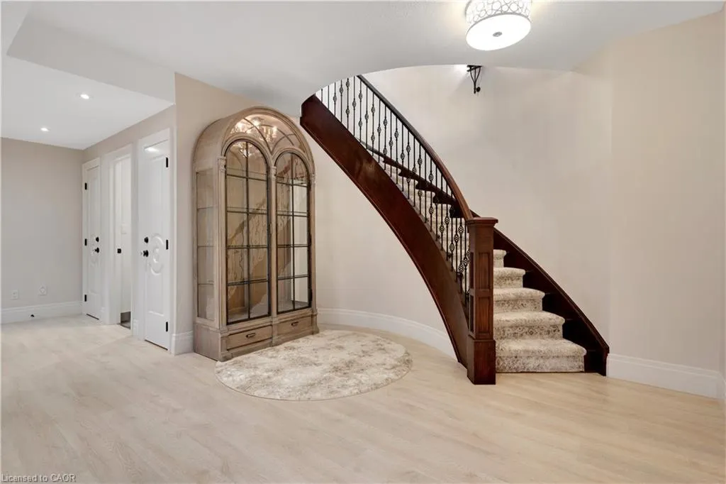 87 John Bricker Road