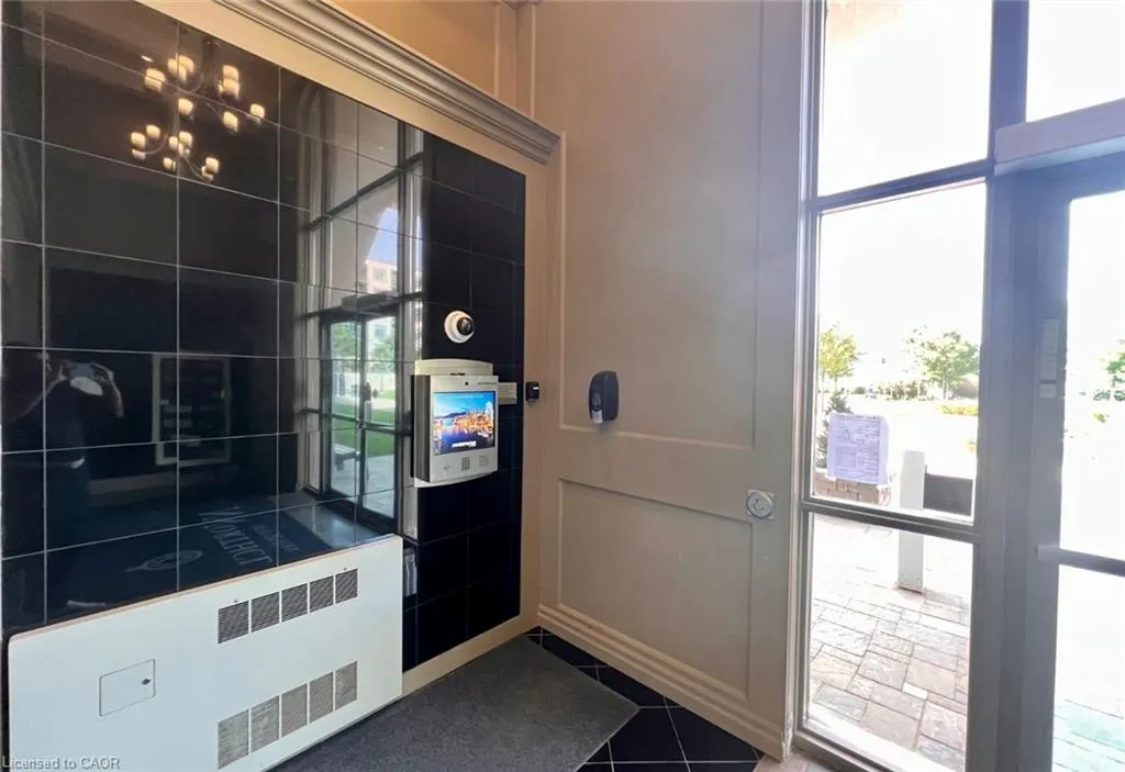 1030 Coronation Drive, #706