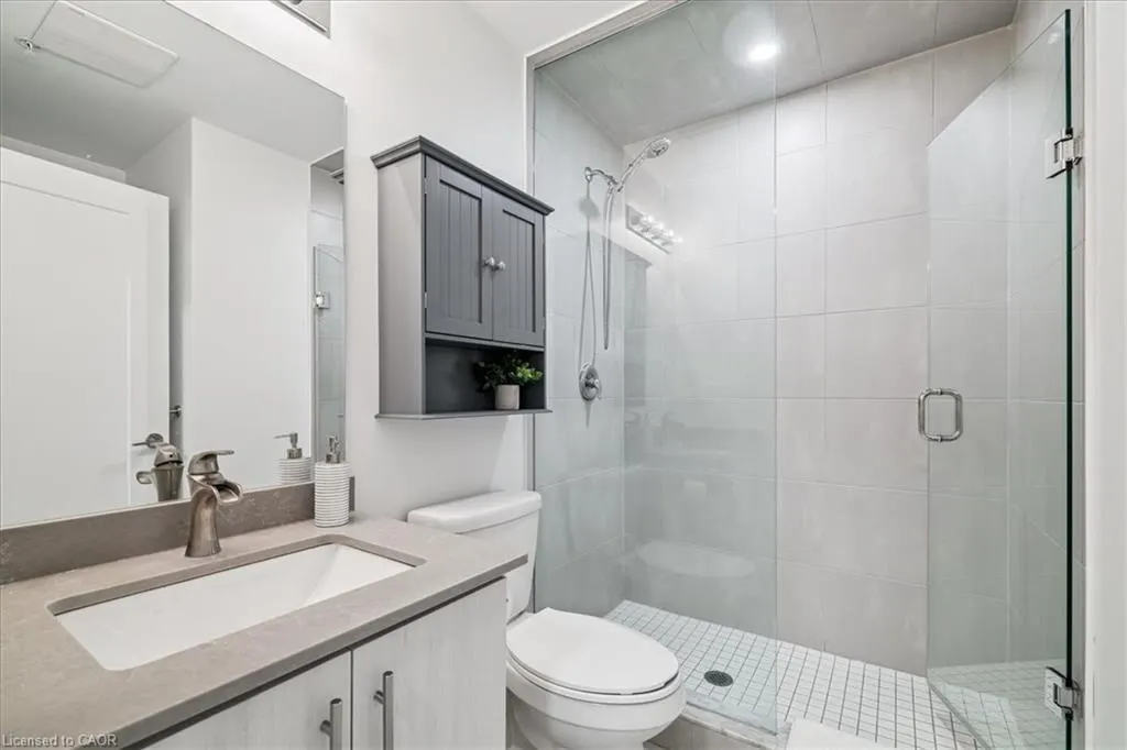 16 Concord Place, #150