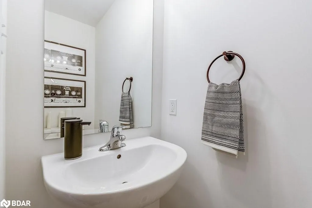 383 Dundas Street E, #34