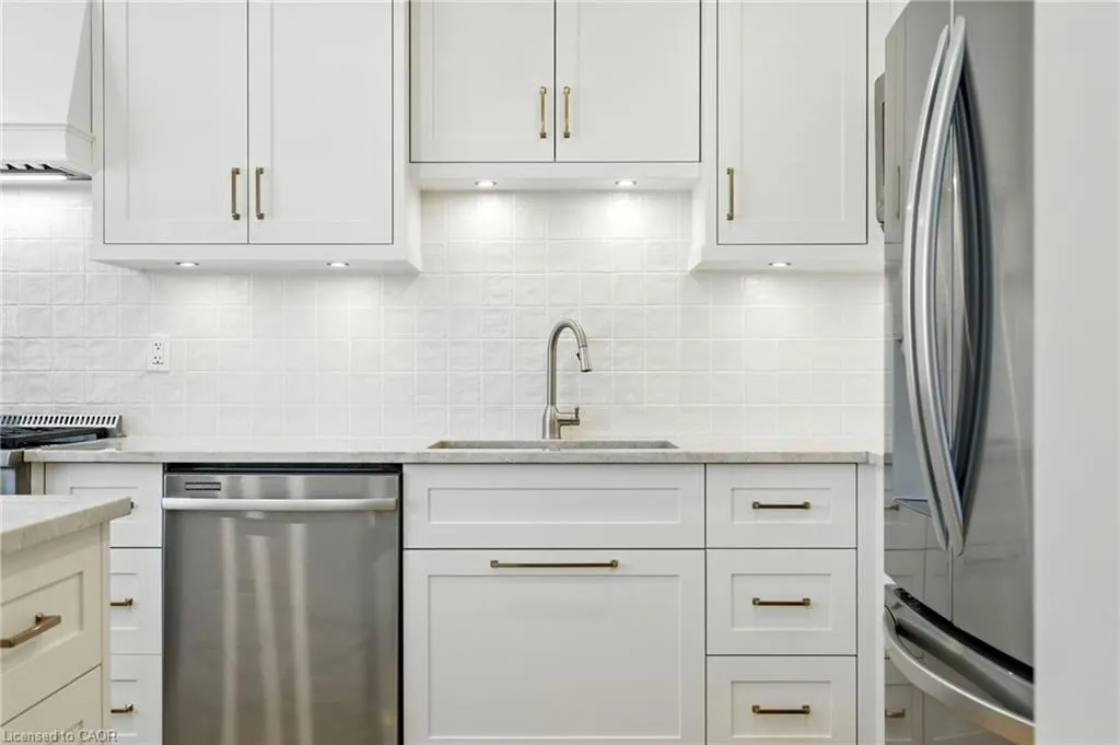 5090 Fairview Street, #48