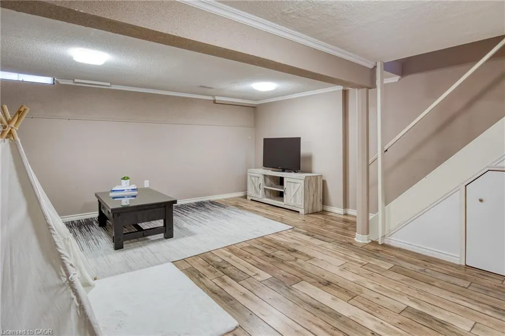 11 Grand River Boulevard, #20