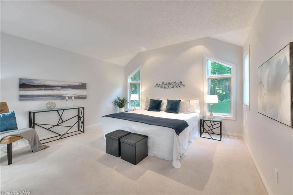 17 Woods Edge Court, #165