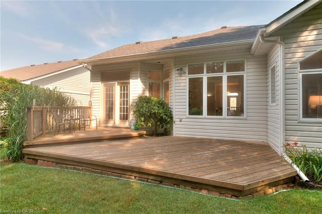 17 Woods Edge Court, #165