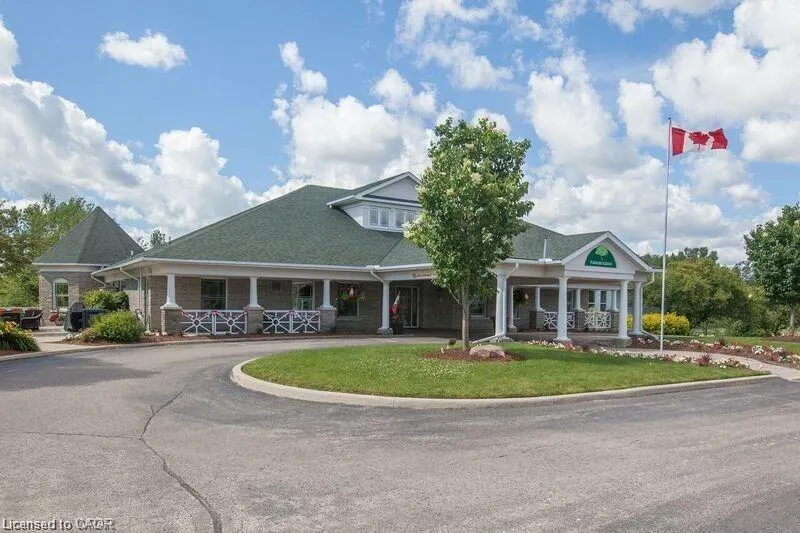 17 Woods Edge Court, #165