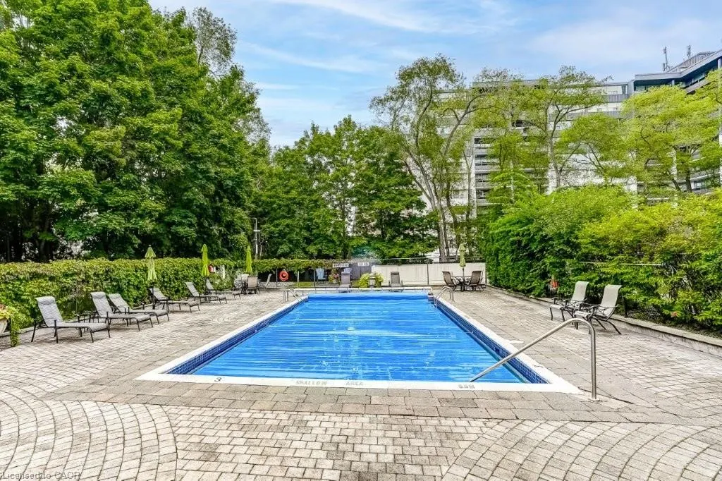 1237 North Shore Boulevard E, #707
