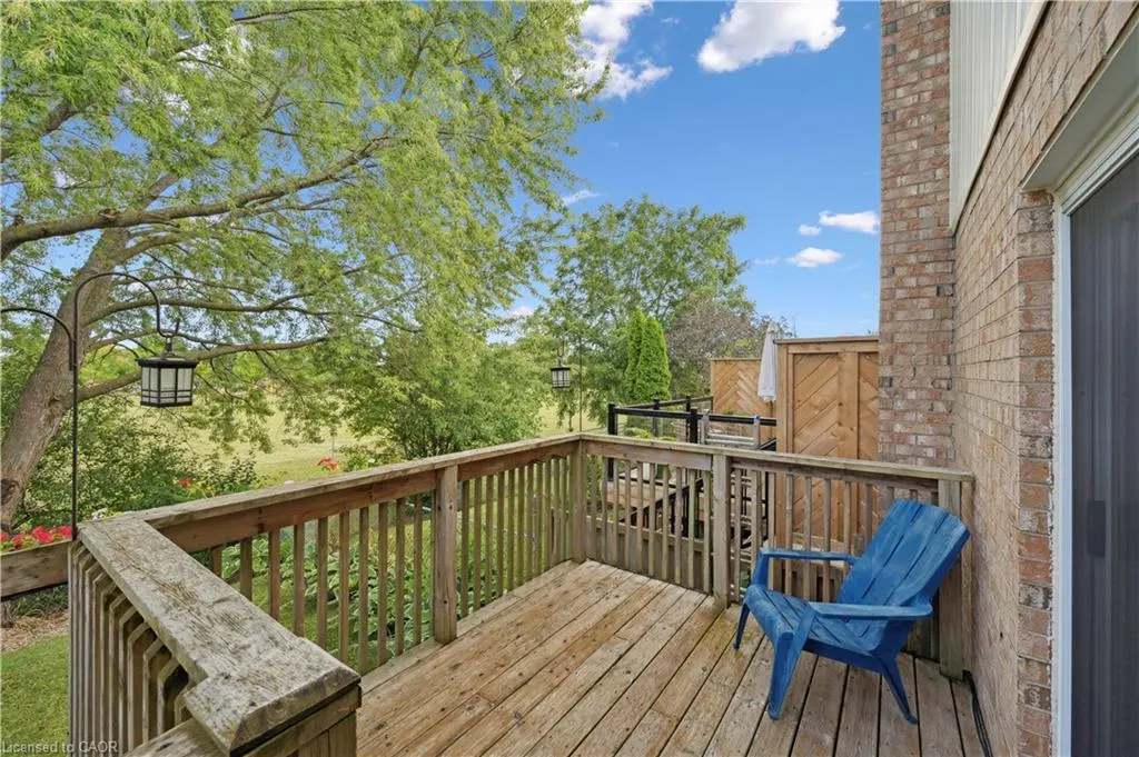 255 Camelot Court, #2