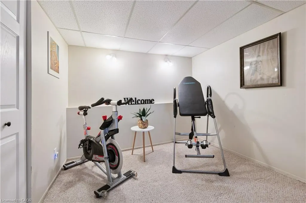 255 Camelot Court, #2