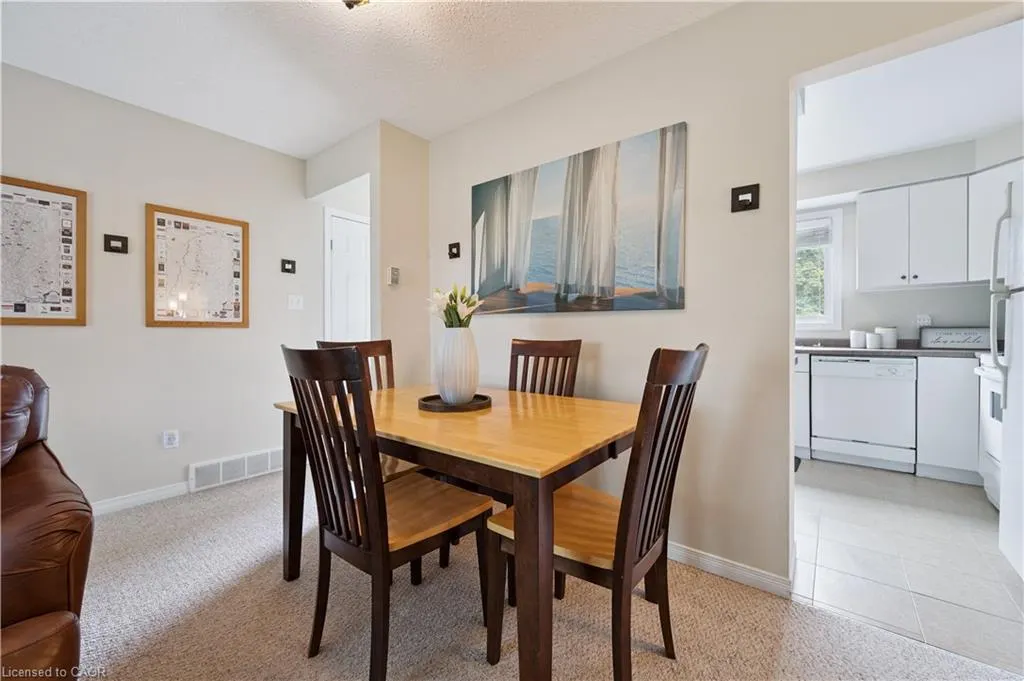 255 Camelot Court, #2