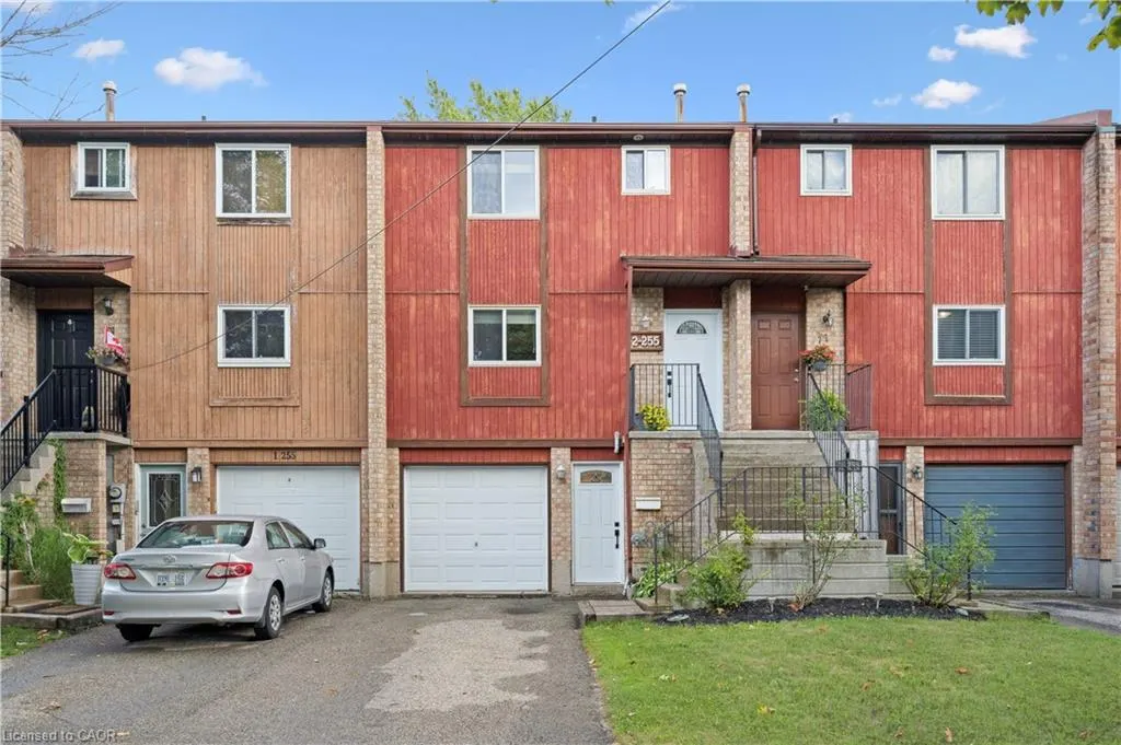 255 Camelot Court, #2