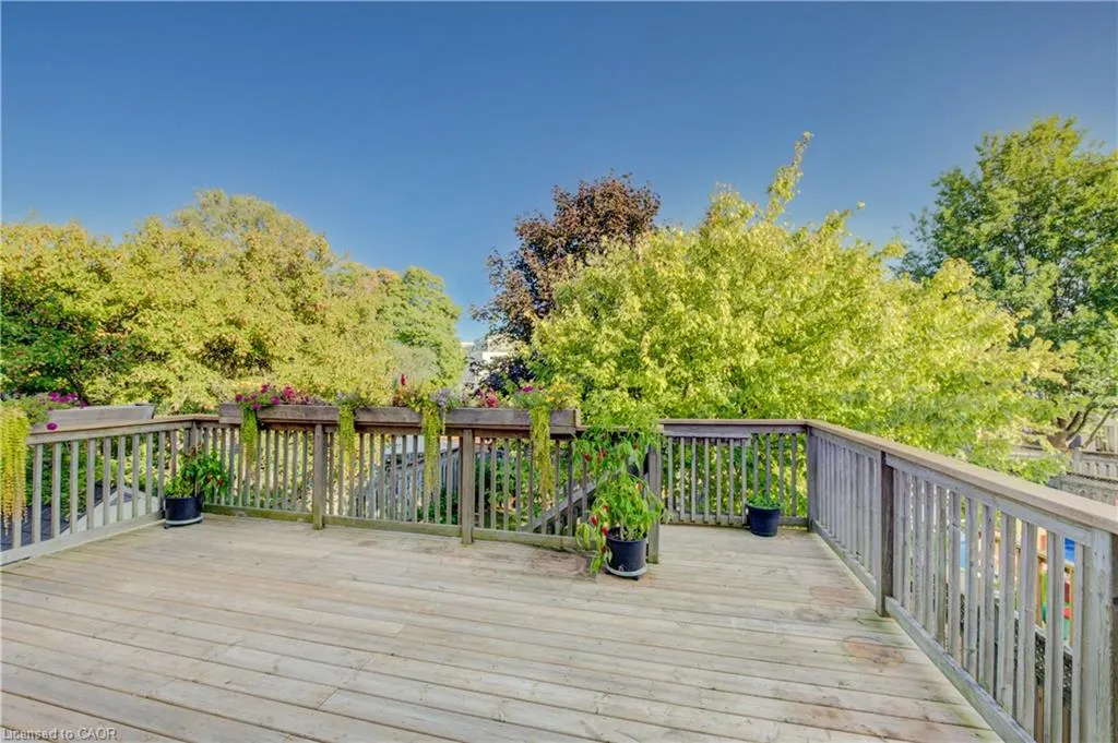 15 Pettitt Drive