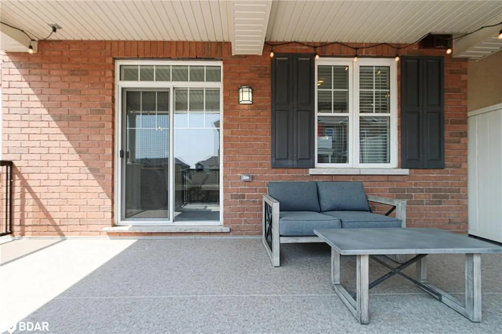 2339 Sawgrass Drive Drive, #206