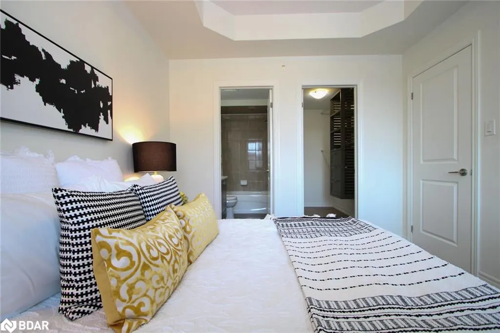 2339 Sawgrass Drive Drive, #206