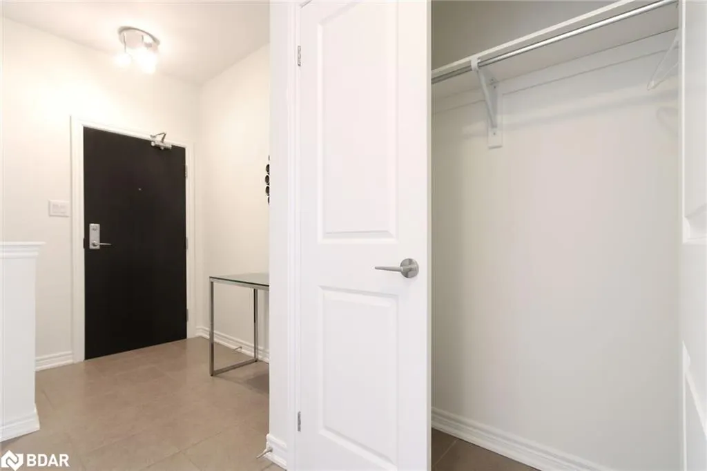 2339 Sawgrass Drive Drive, #206