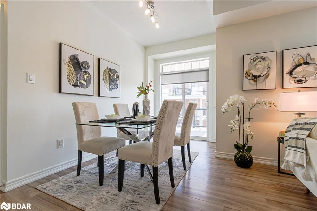 2339 Sawgrass Drive Drive, #206