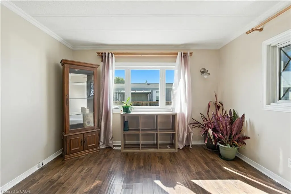 241 St. Paul Street W, #102