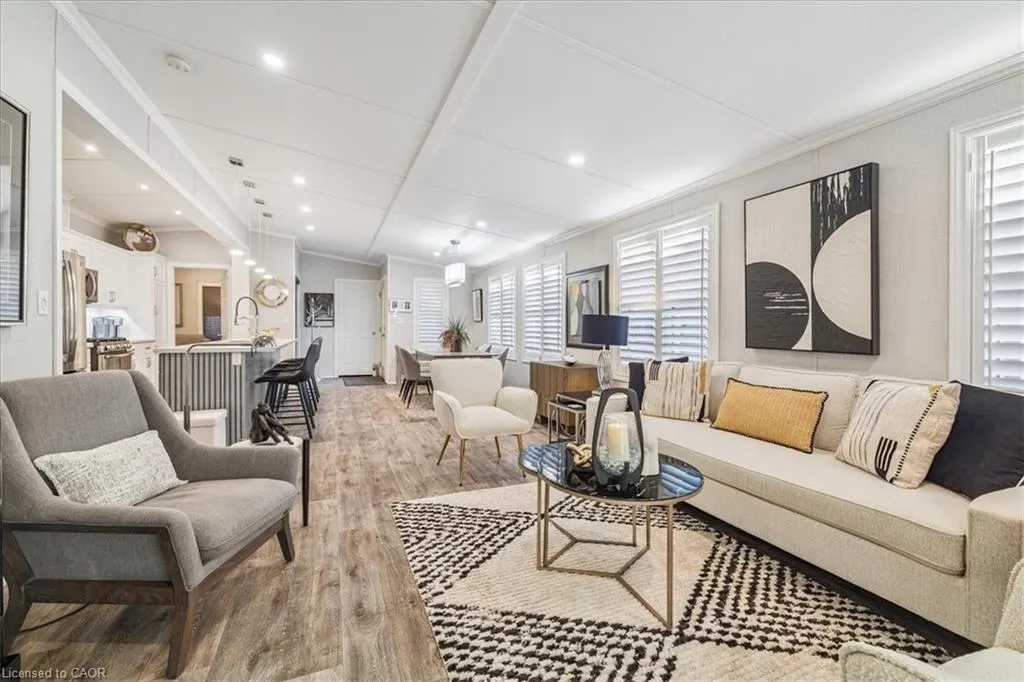 4449 Milburough Line, #7 Oak