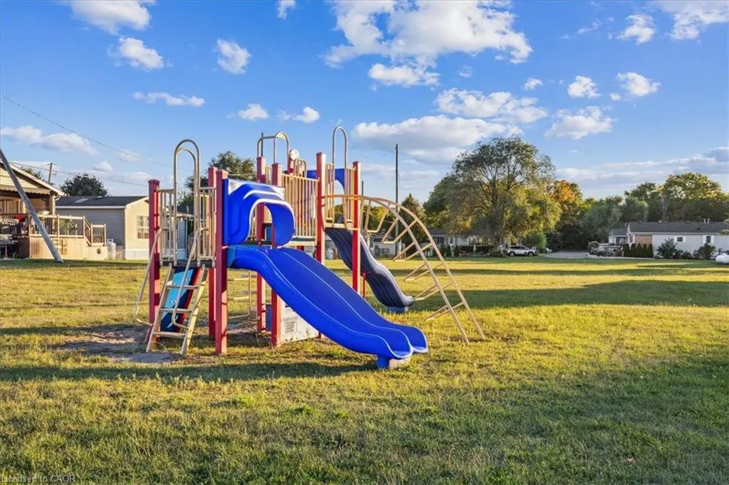 4449 Milburough Line, #7 Oak