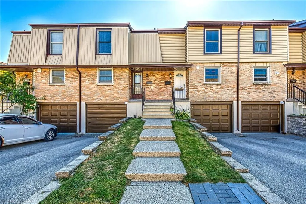 10 Angus Road, #124