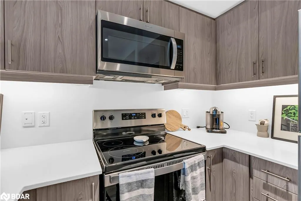 16 Markle Crescent, #206