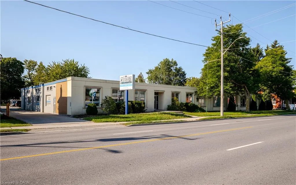 649 Ontario Street, #3