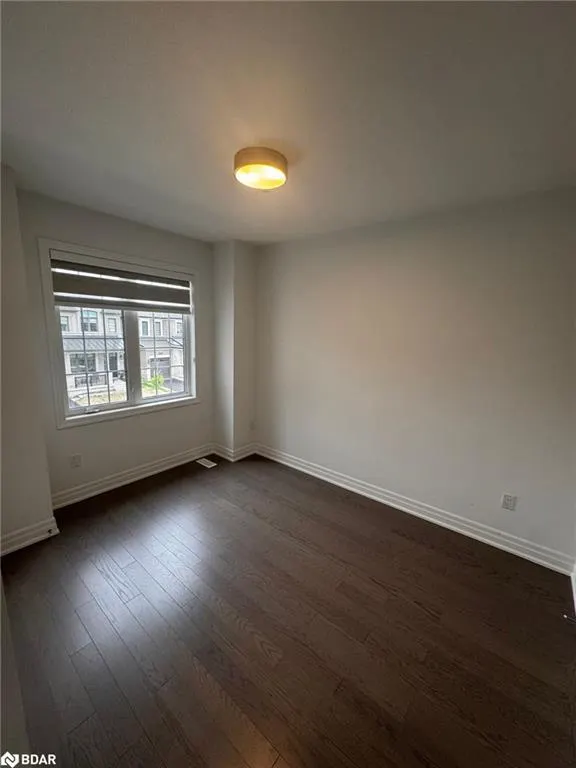 3150 Moss Gardens