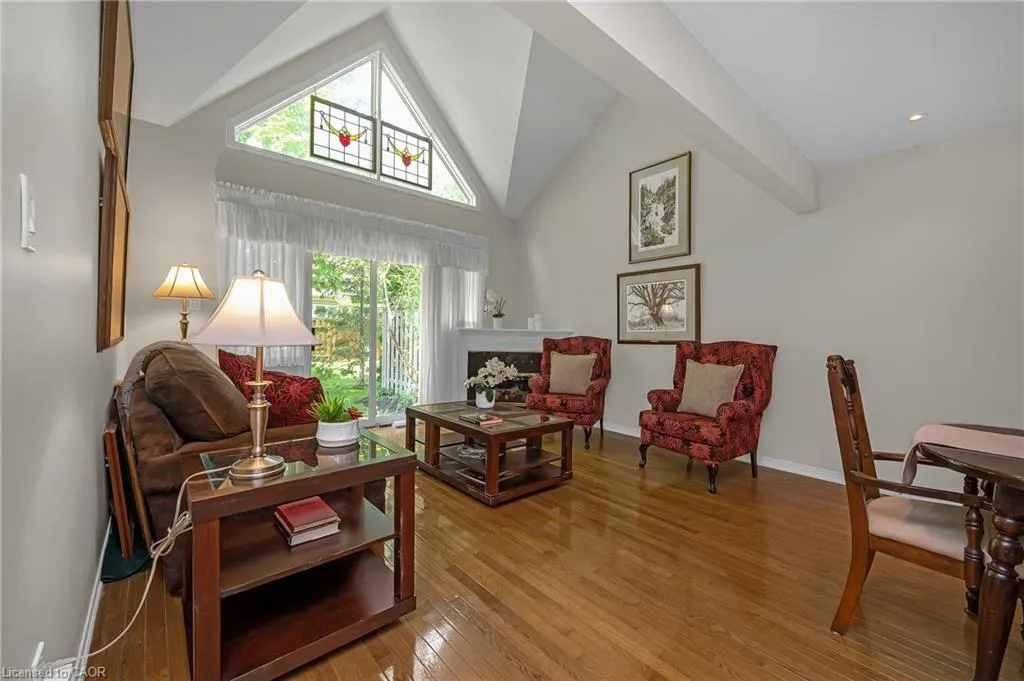 212 Stonehenge Drive, #18