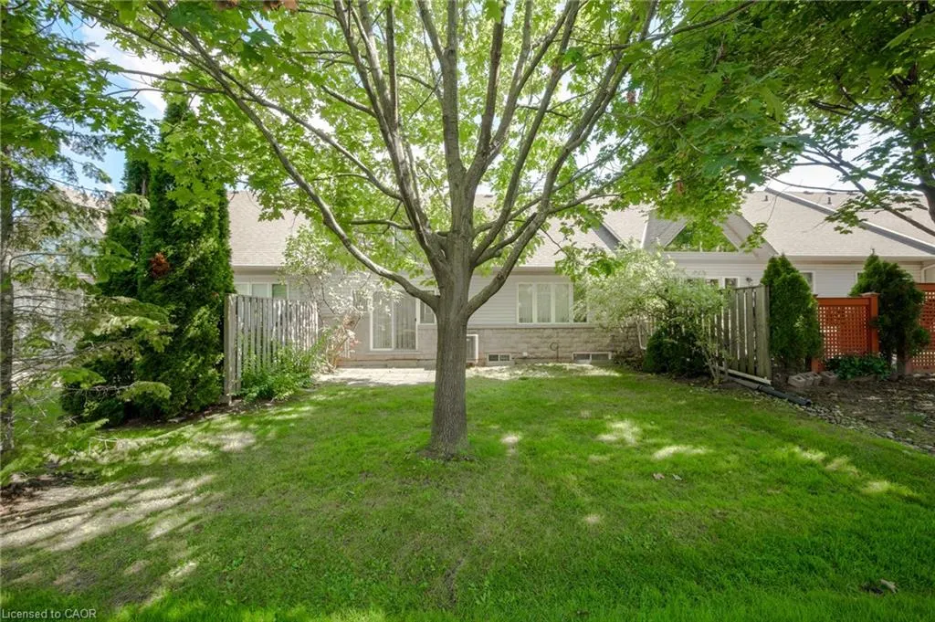 212 Stonehenge Drive, #18
