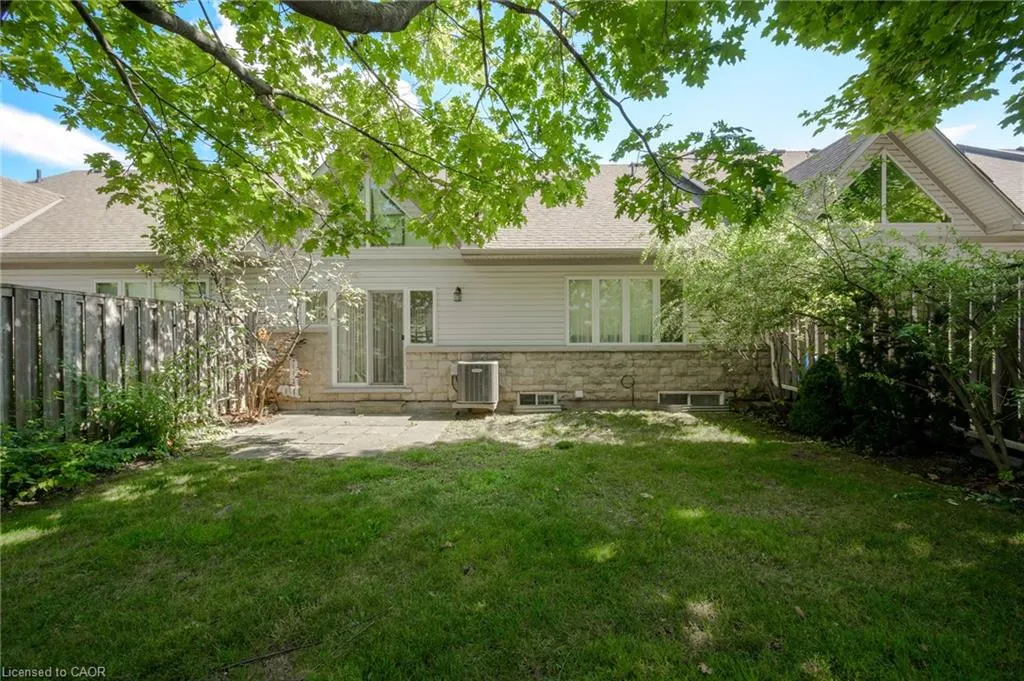 212 Stonehenge Drive, #18