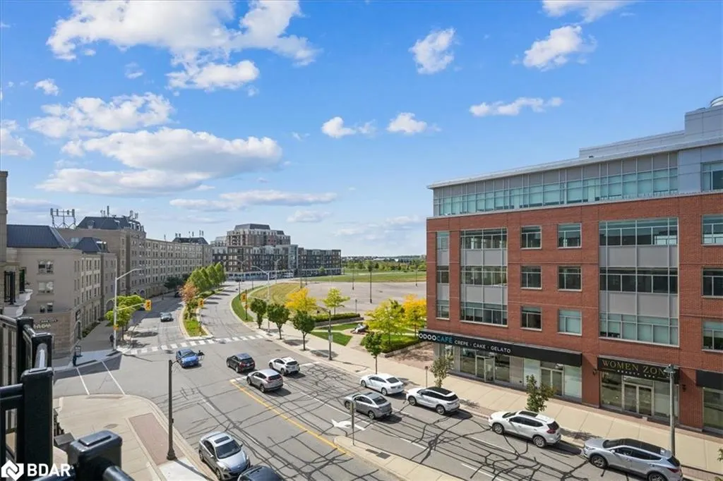 216 Oak Park Boulevard, #414