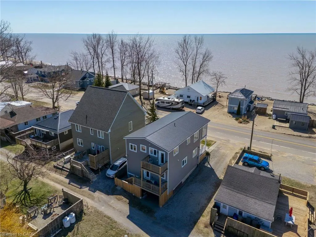 24 Erie Boulevard