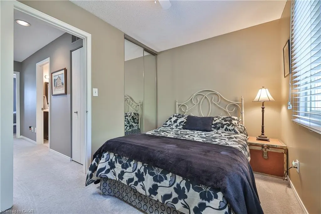 895 Maple Avenue, #132