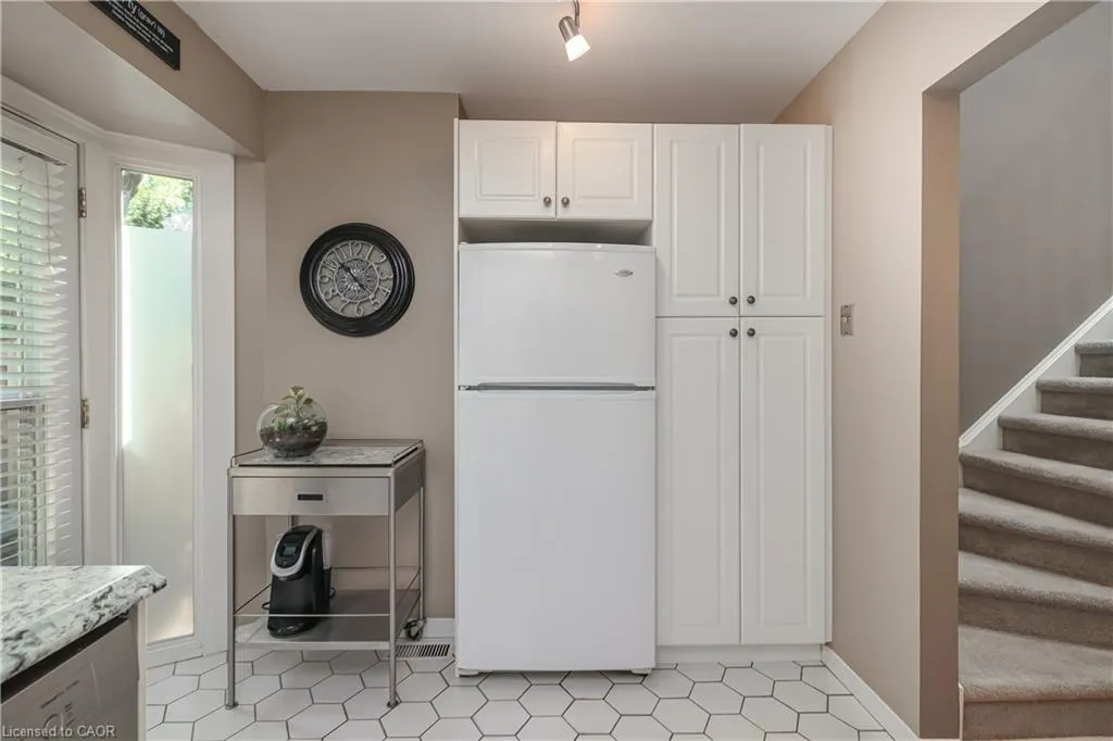 895 Maple Avenue, #132