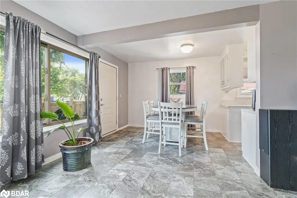 67 Roseford Terrace