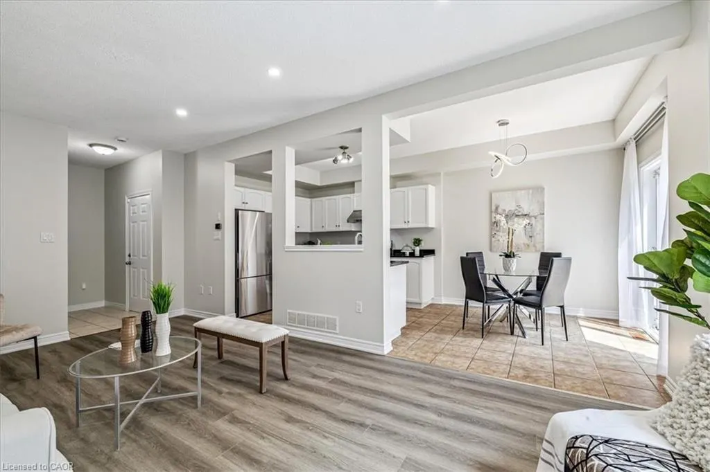 60 Cloverleaf Drive, #38