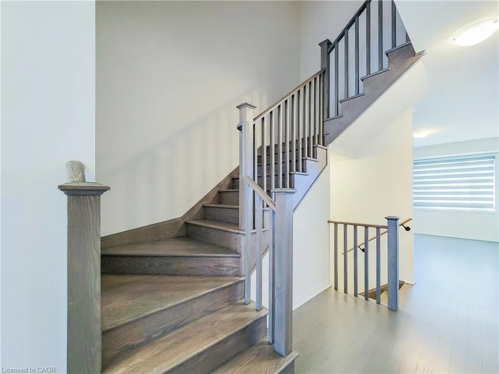 10 Freedom Crescent, #4
