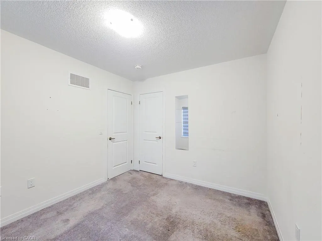 10 Freedom Crescent, #4