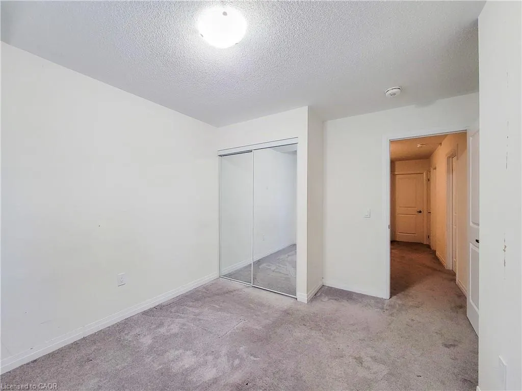 10 Freedom Crescent, #4
