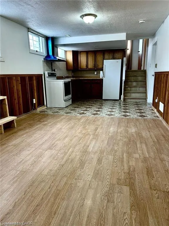 25 Ruskview Road