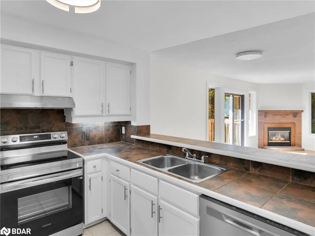1581 Hidden Valley Road, #16