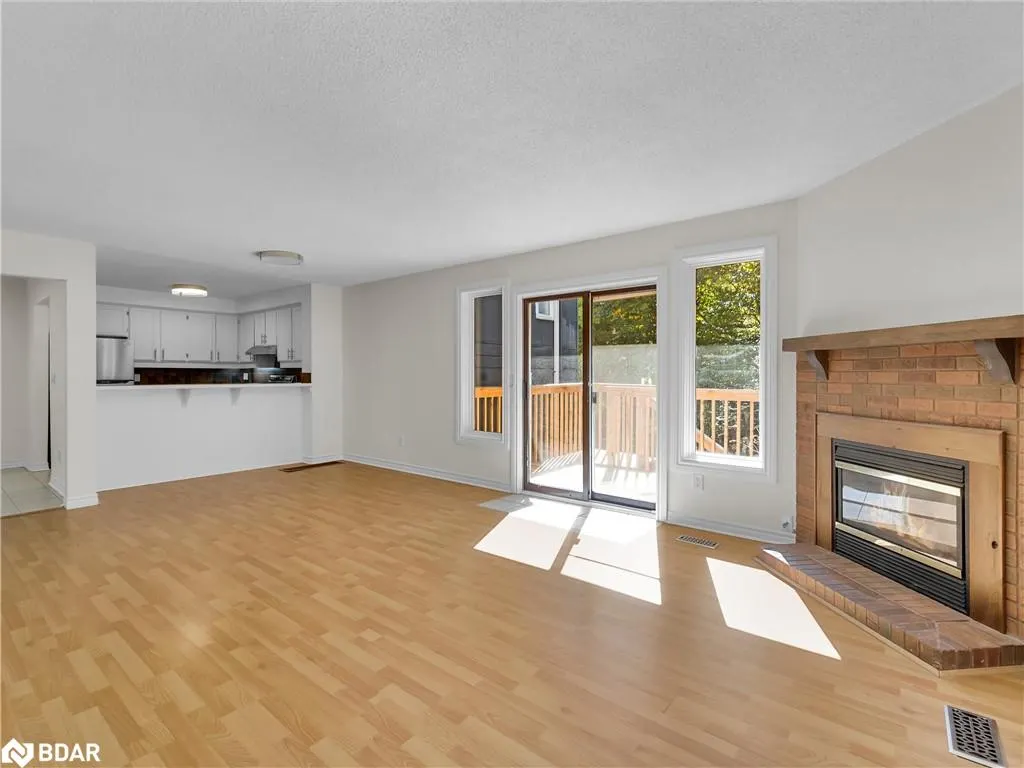 1581 Hidden Valley Road, #16