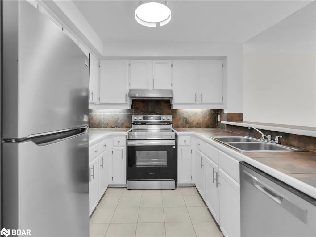 1581 Hidden Valley Road, #16