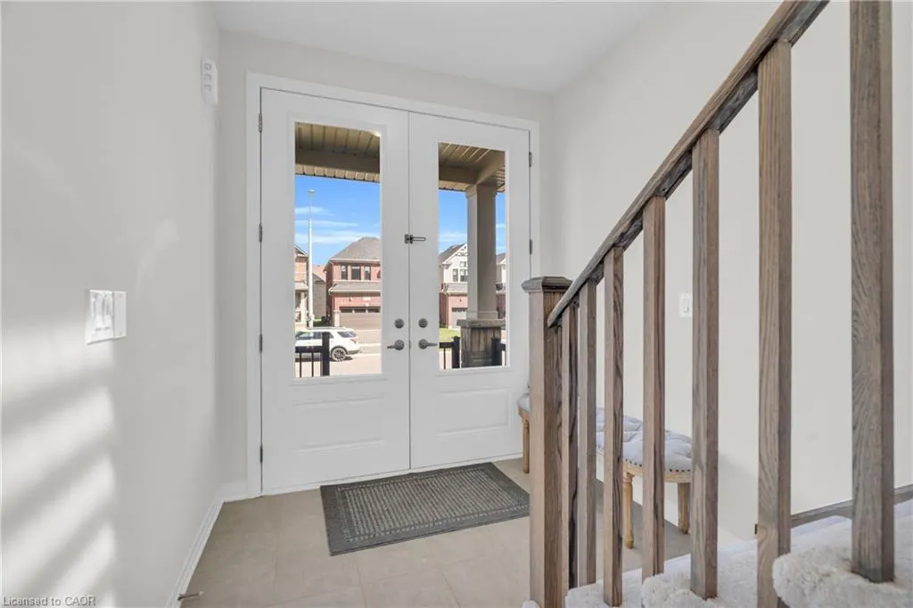 18 Prince Philip Blvd Boulevard