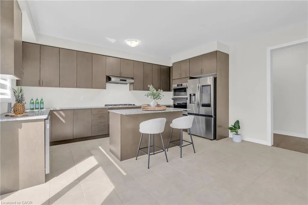 18 Prince Philip Blvd Boulevard